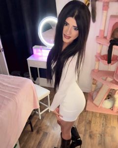Brittany - All About Crossdresser