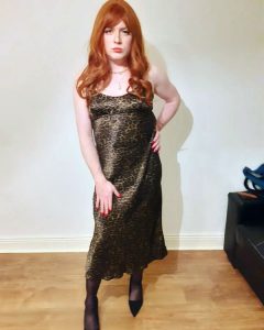 Niamh O'Connor - All About Crossdresser