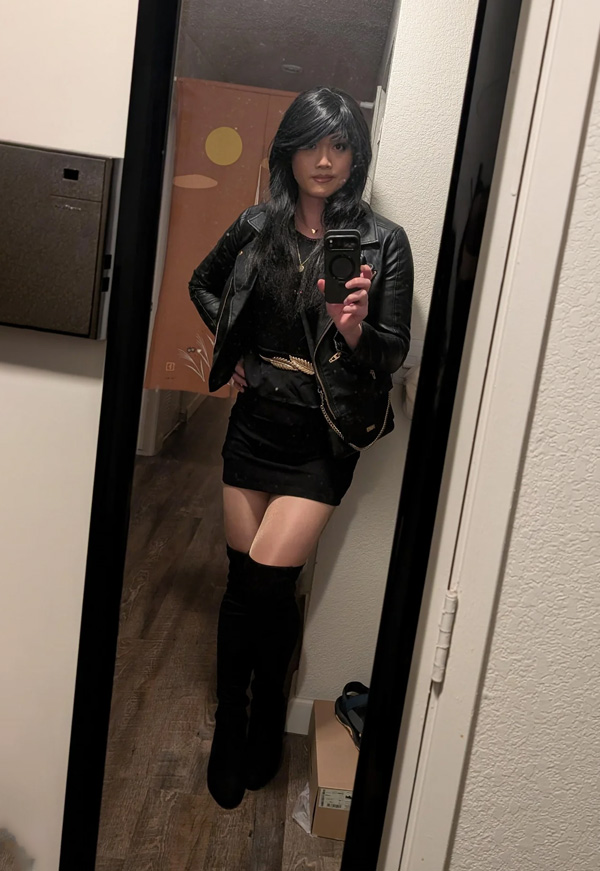 femboy in mini skirt