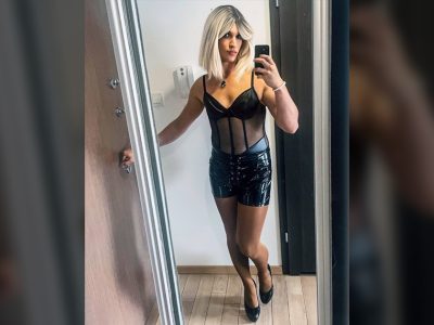 crossdresser Lilly cover pic