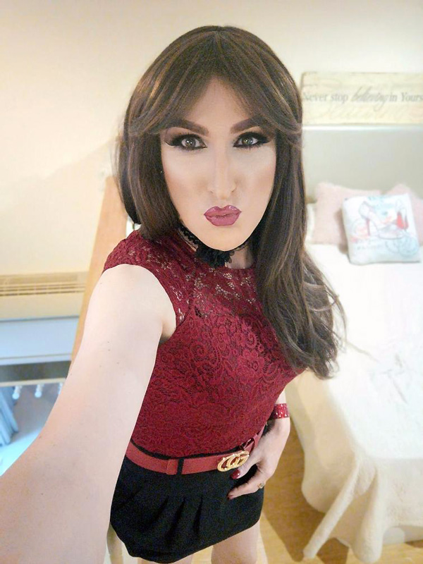 hot crossdresser