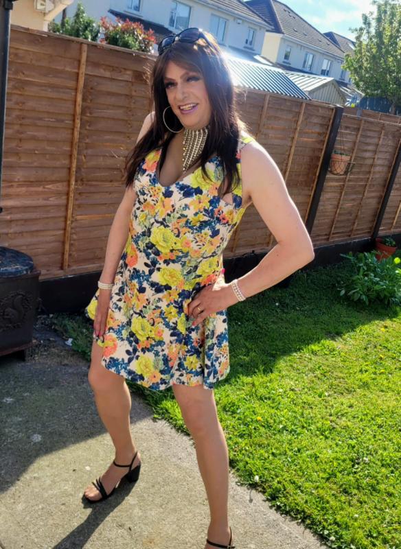 crossdressing in public